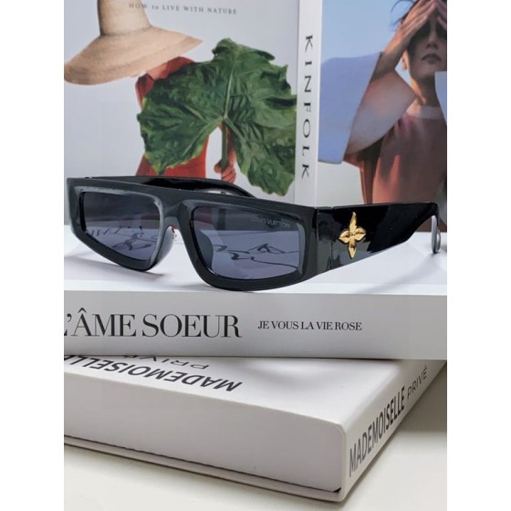 LV Star-Logo Rectangle Sunglasses (Black/Gold)